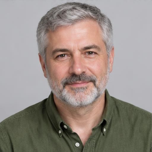 Paul Enăchescu — personaj editorial fictiv